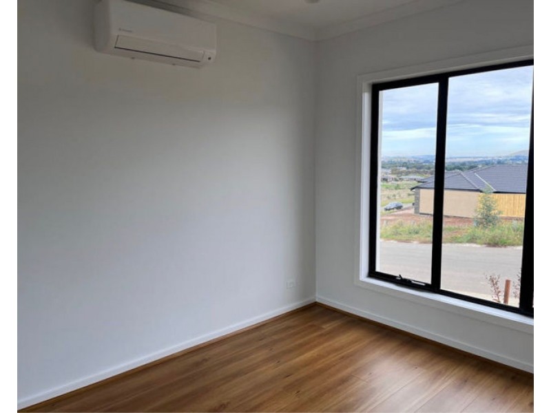 35 Gardenia Avenue, Wallan VIC 3756