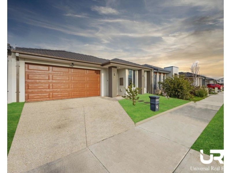 16 Luppino Street, Donnybrook VIC 3064