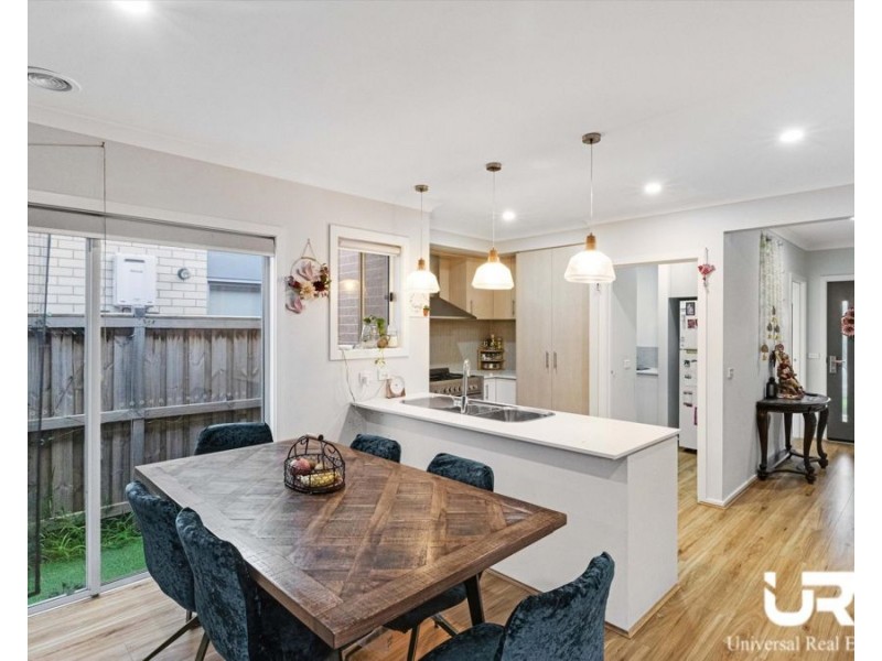 16 Luppino Street, Donnybrook VIC 3064