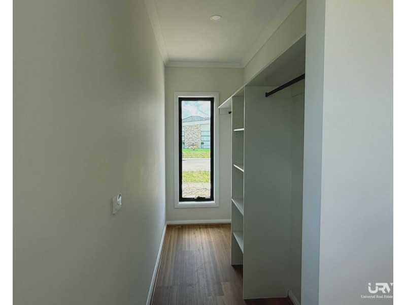 82 Blue Lake Drive, Wallan VIC 3756