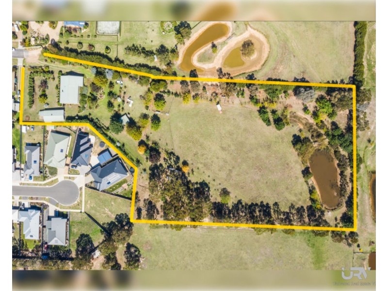 15 Griffin Avenue, Mansfield VIC 3722