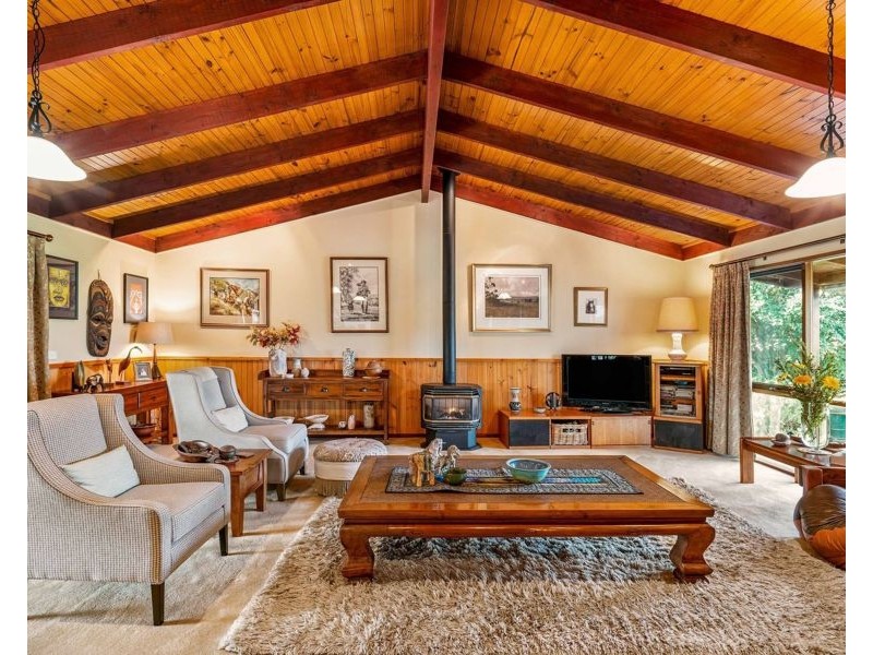 60 Emu Flats Road, Wildwood VIC 3429