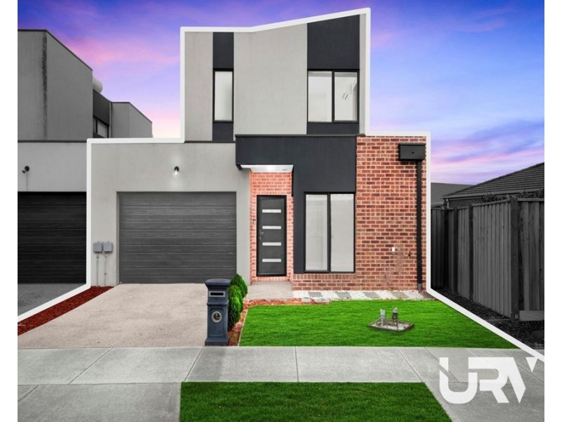 70 Saltlake Boulevard, Wollert VIC 3750