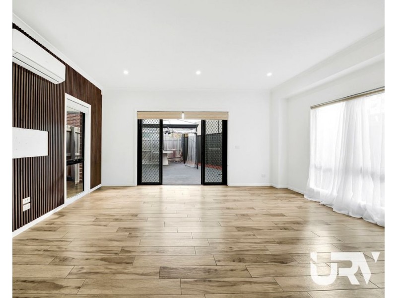70 Saltlake Boulevard, Wollert VIC 3750