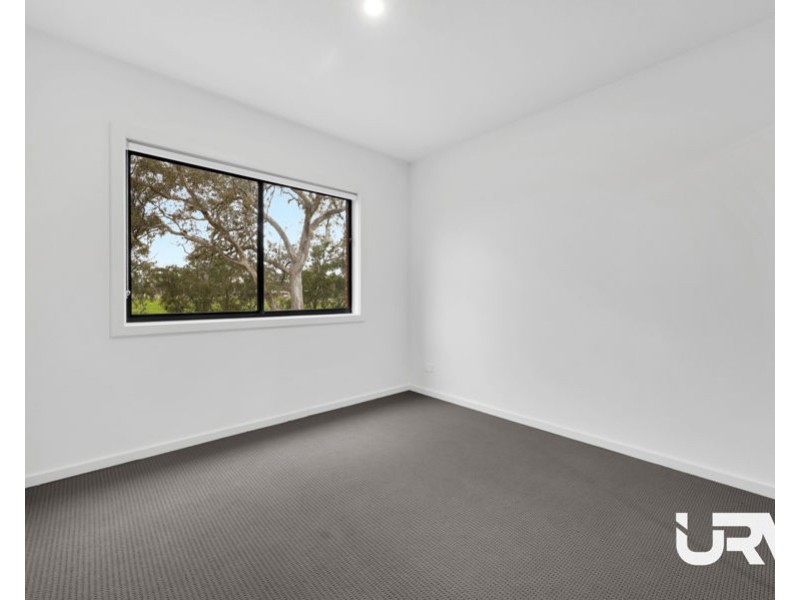 15 Dragonfly Drive, Seymour VIC 3660