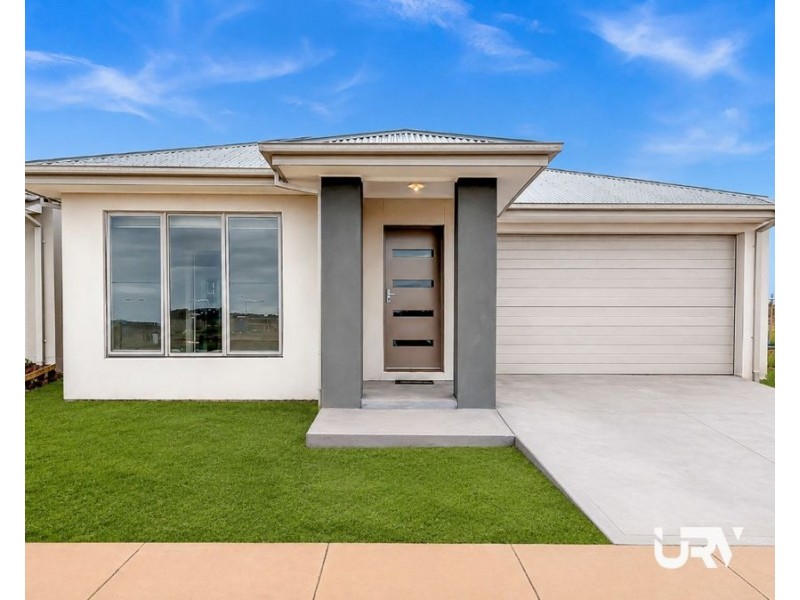3 Valetta Street, Mickleham VIC 3064