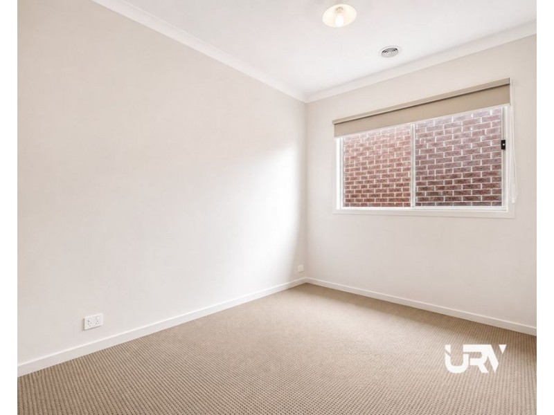3 Valetta Street, Mickleham VIC 3064
