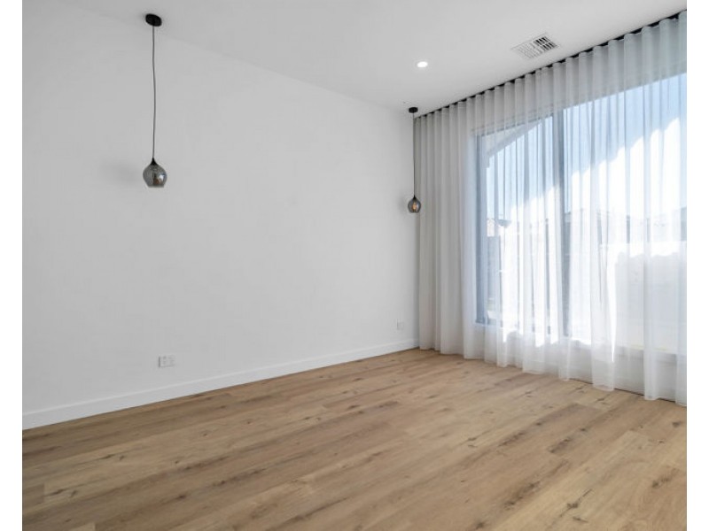 16 Playles Way, Wollert VIC 3750
