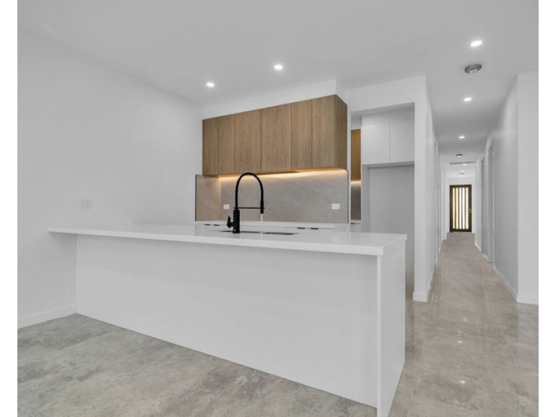16 Playles Way, Wollert VIC 3750