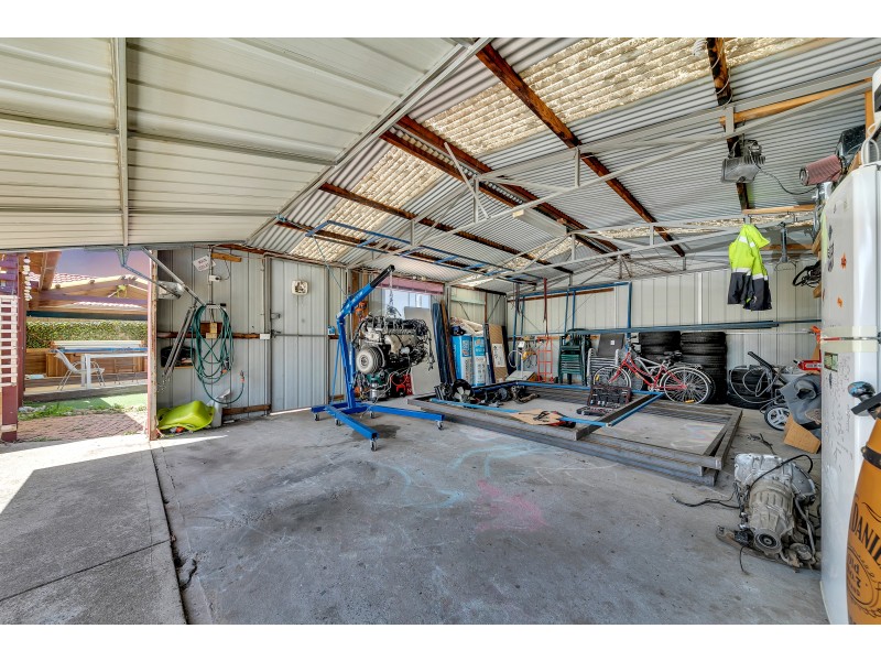 34 WHITSUNDAY DR, Hoppers Crossing VIC 3029