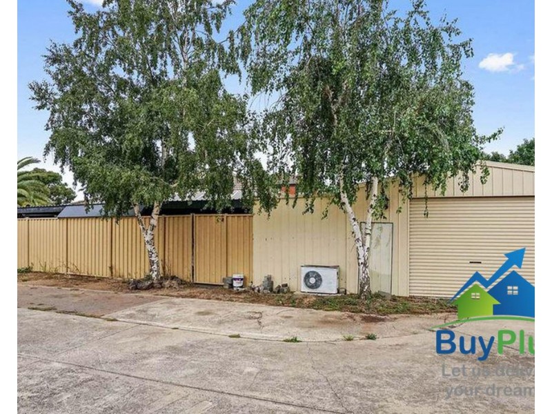 5 Gaudin Court, Werribee VIC 3030