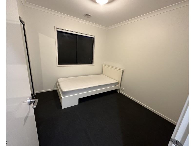 10 Stableford st, Werribee VIC 3030