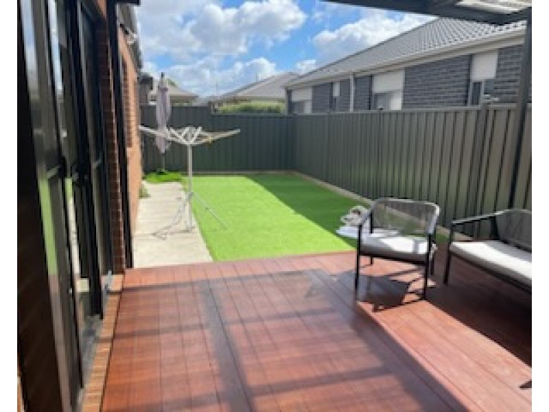 10 Stableford st, Werribee VIC 3030