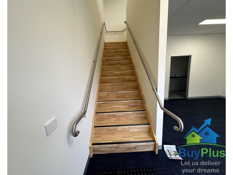 32 Rockfield Way, Ravenhall VIC 3023