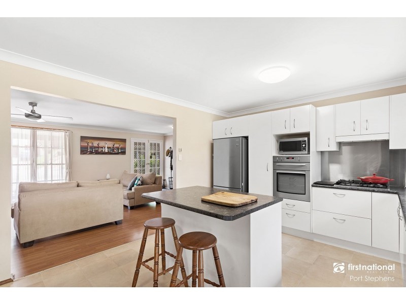 12 Dirigeree Street, Nelson Bay NSW 2315