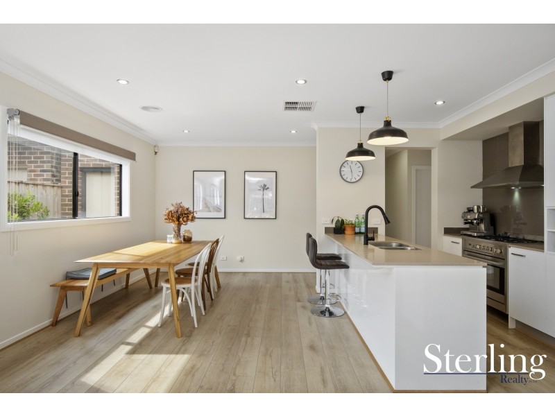 4 Mudgee Street, Point Cook VIC 3030