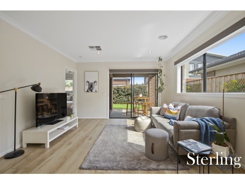 4 Mudgee Street, Point Cook VIC 3030