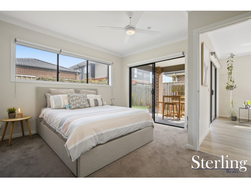 4 Mudgee Street, Point Cook VIC 3030