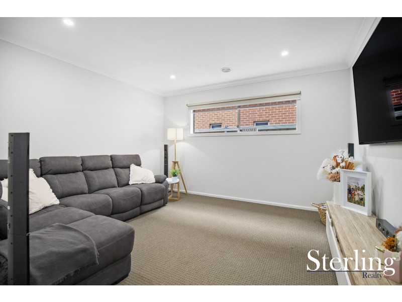 6 Circus Avenue, Point Cook VIC 3030