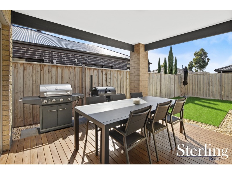 6 Circus Avenue, Point Cook VIC 3030