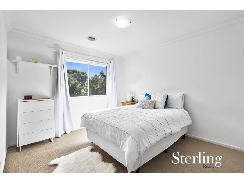 72 Tournament Drive, Sanctuary Lakes VIC 3030