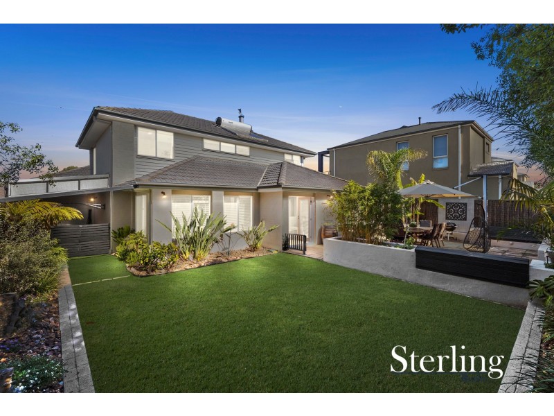 72 Tournament Drive, Sanctuary Lakes VIC 3030