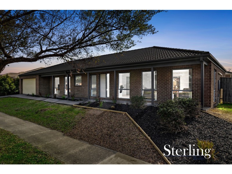 39 Hibiscus Crescent, Point Cook VIC 3030