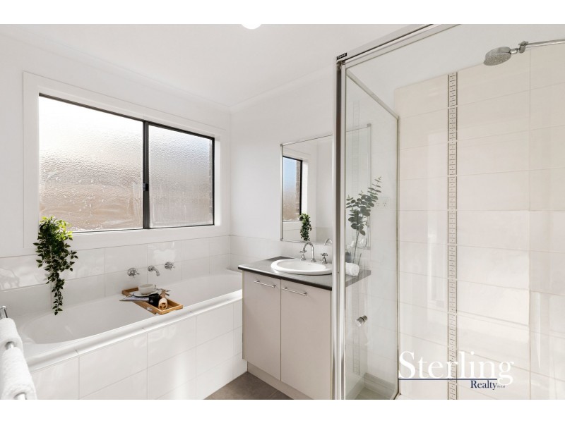 39 Hibiscus Crescent, Point Cook VIC 3030