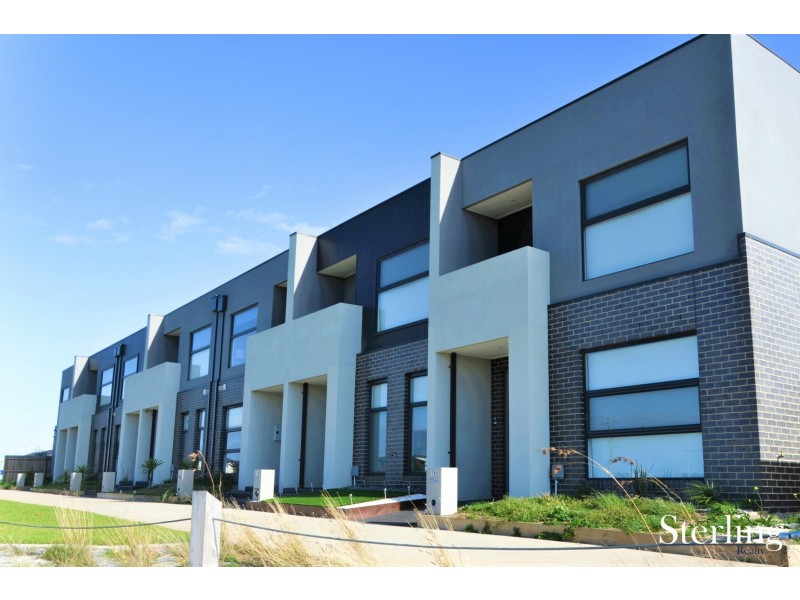 11 Scarlet Walk, Tarneit VIC 3029