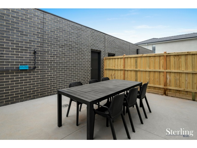 11 Scarlet Walk, Tarneit VIC 3029