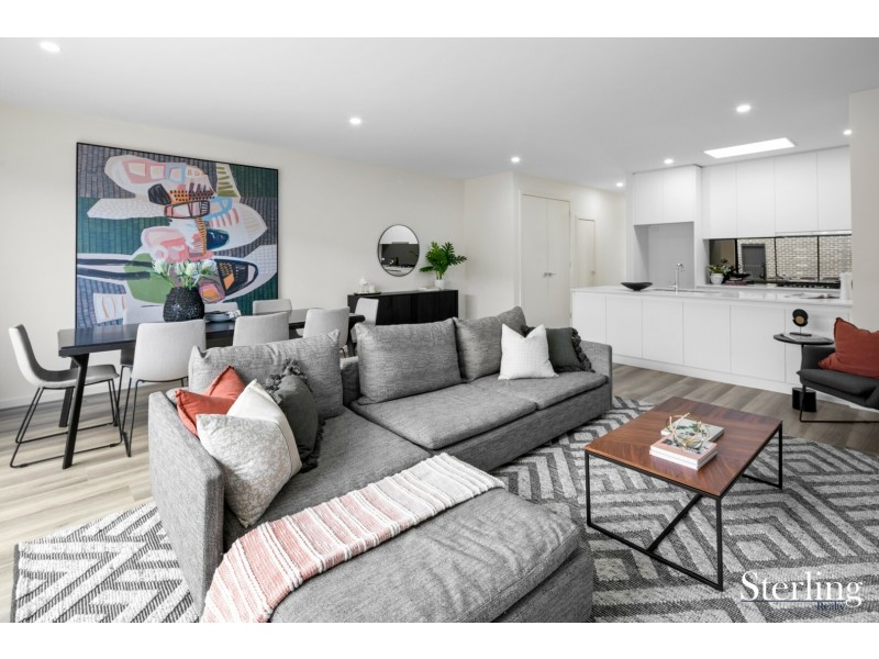 32 Nolita Walk, Point Cook VIC 3030