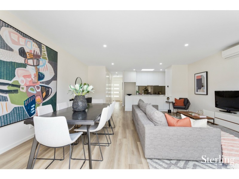 32 Nolita Walk, Point Cook VIC 3030