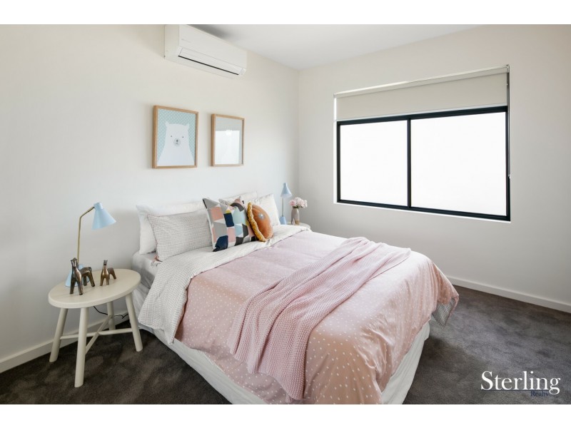 28 Nolita Walk, Point Cook VIC 3030