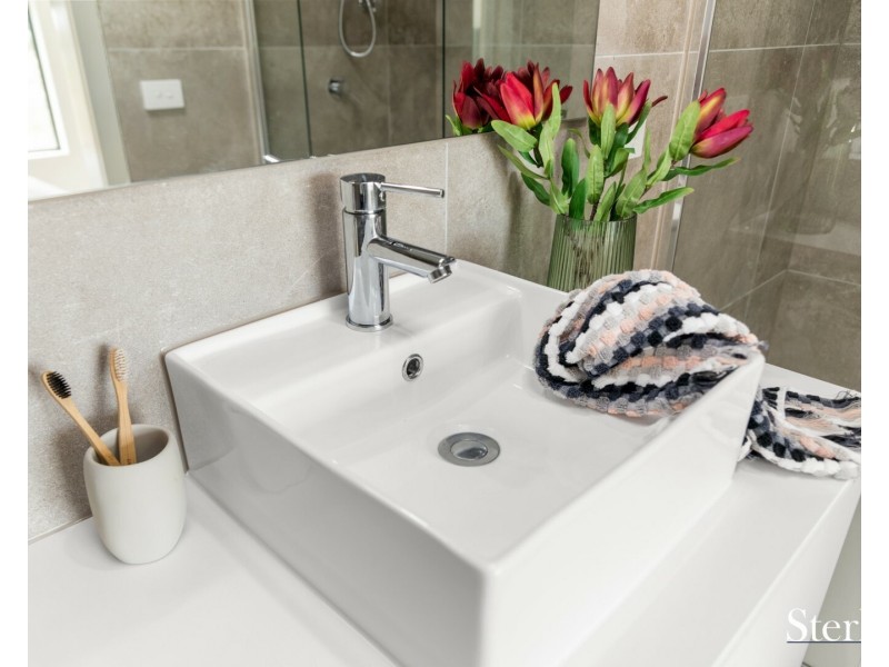 6 Nolita Walk, Point Cook VIC 3030