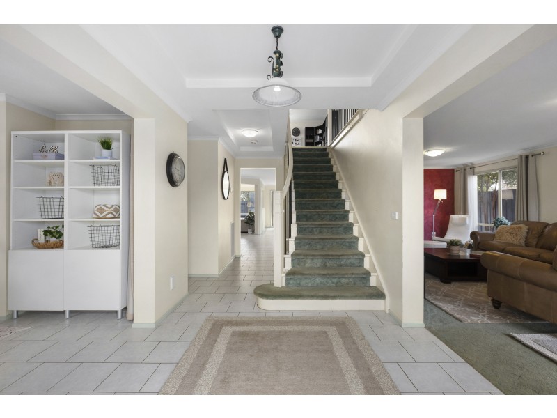 8 Greenfield Court, Werribee VIC 3030