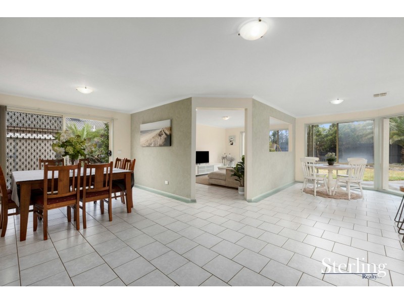 8 Greenfield Court, Werribee VIC 3030