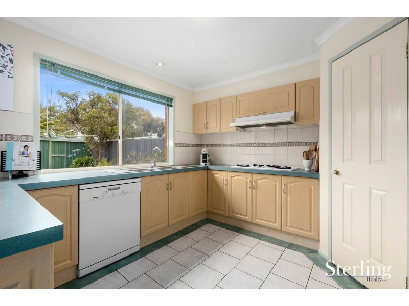 8 Greenfield Court, Werribee VIC 3030