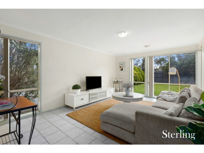 8 Greenfield Court, Werribee VIC 3030