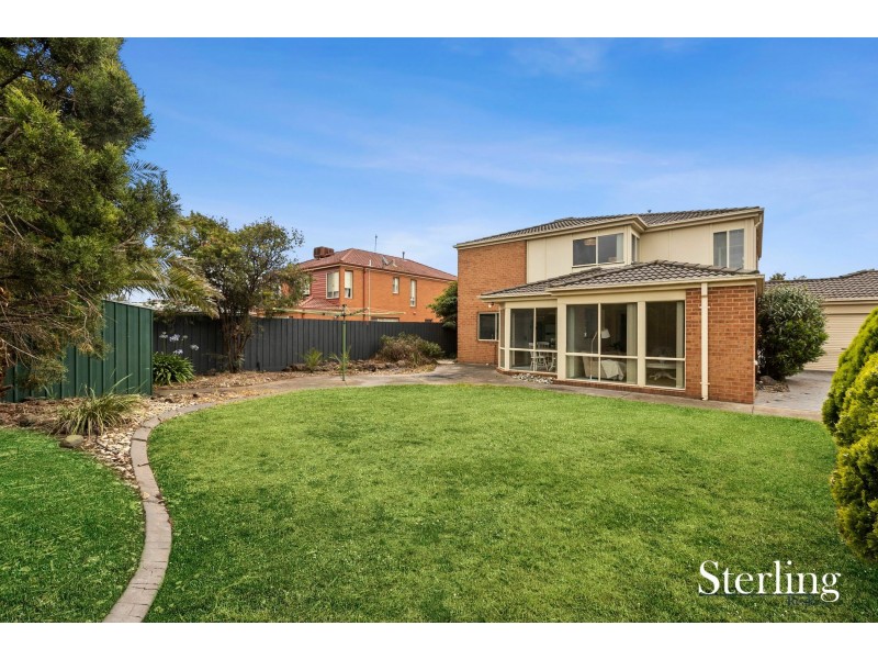 8 Greenfield Court, Werribee VIC 3030