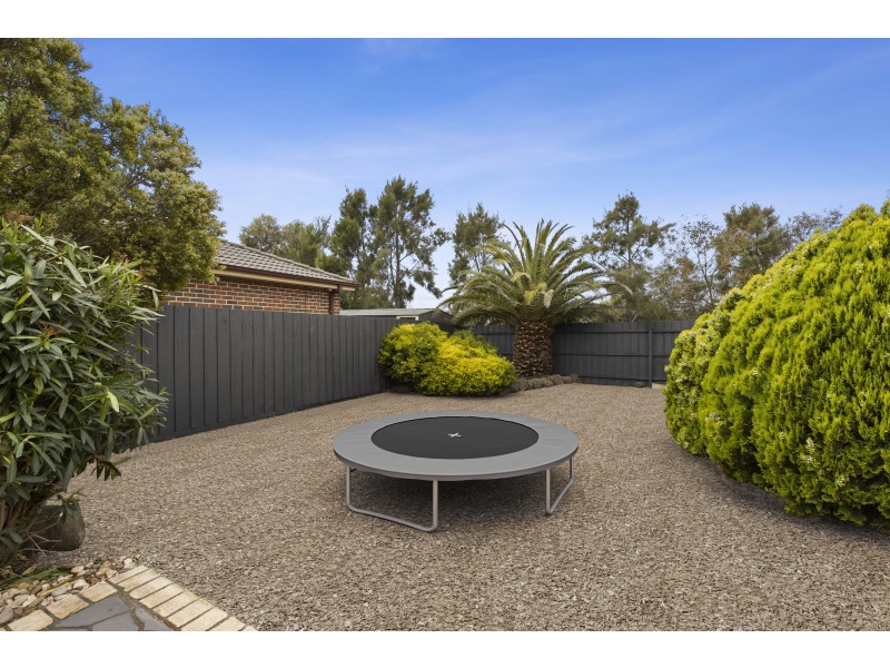 8 Greenfield Court, Werribee VIC 3030
