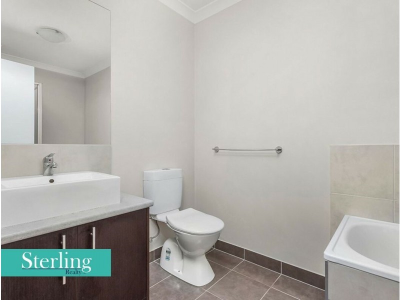 7 Lockheed Pde, Point Cook VIC 3030