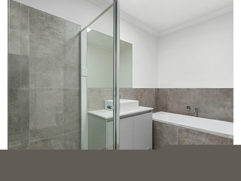 32 Nolita Walk, Point Cook VIC 3030