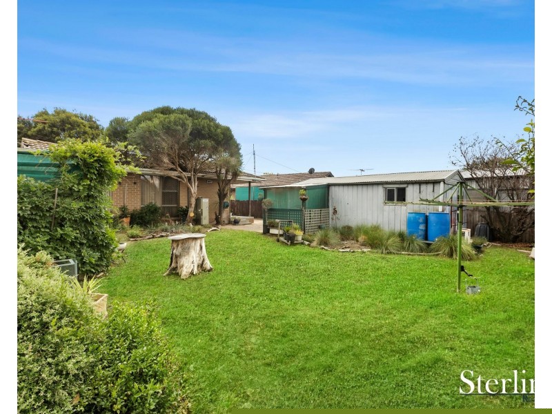 35 Felstead Avenue, Sunshine West VIC 3020