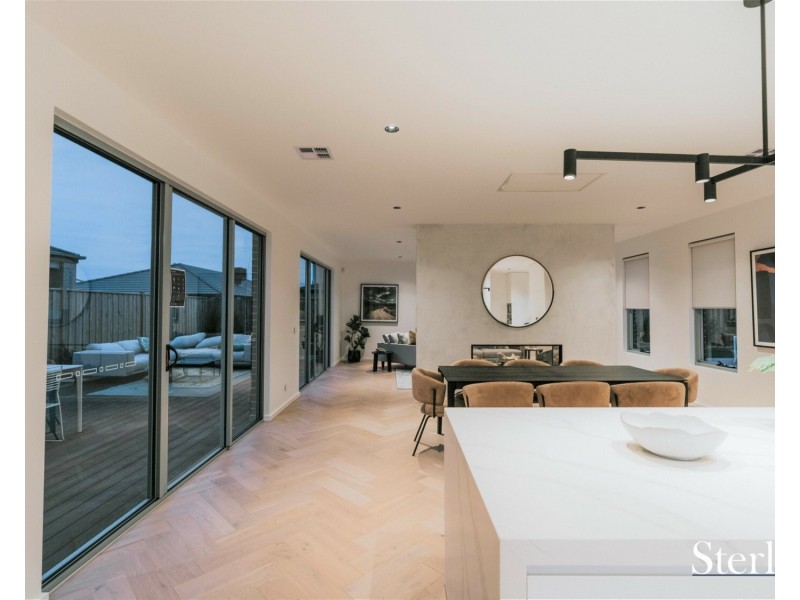 10 Erba Road, Wyndham Vale VIC 3024