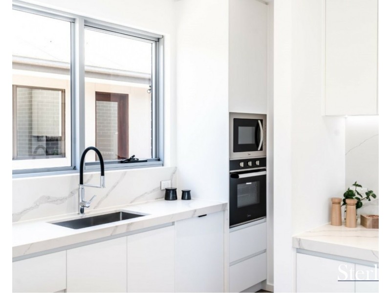 10 Erba Road, Wyndham Vale VIC 3024