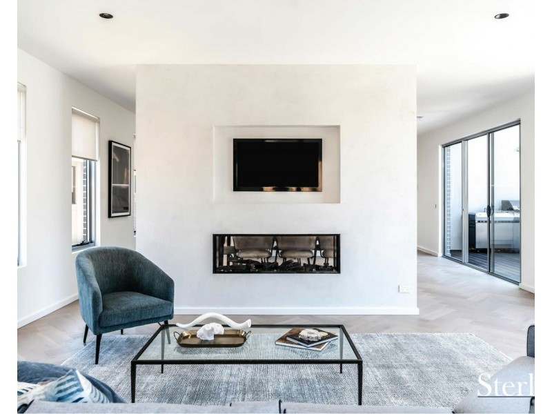 10 Erba Road, Wyndham Vale VIC 3024