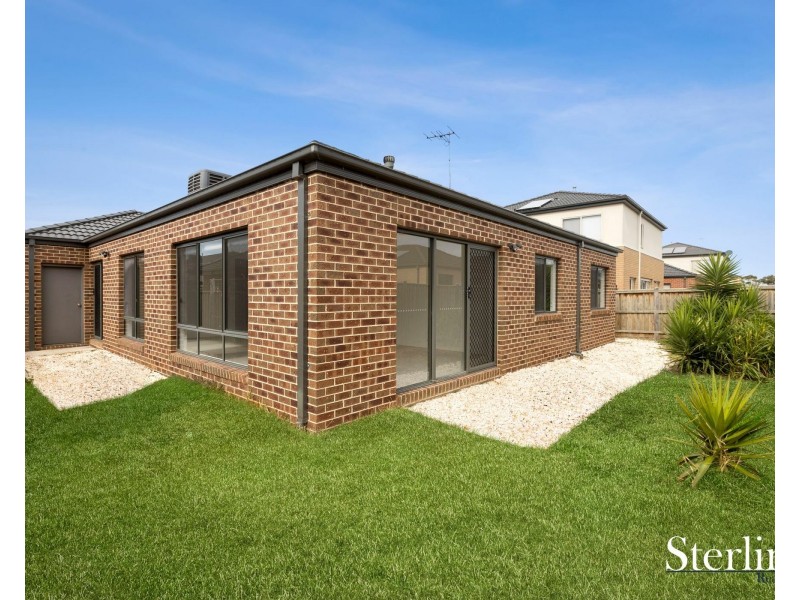 16 Carnegie Road, Point Cook VIC 3030