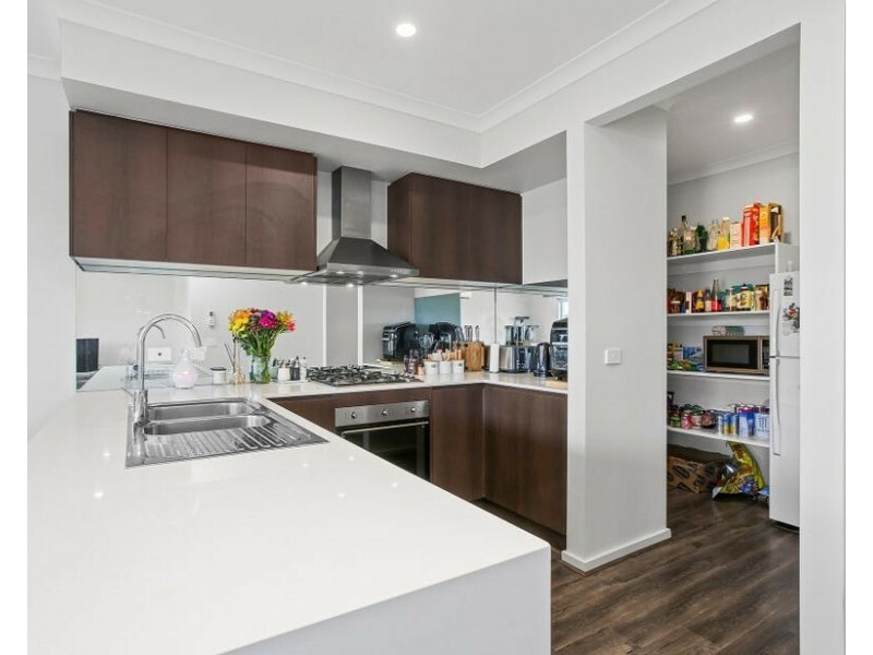 4 Flowering Walk, Tarneit VIC 3029