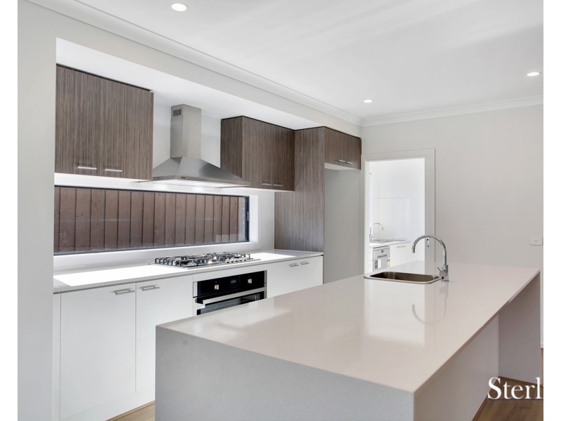 31 Hanover Street, Point Cook VIC 3030