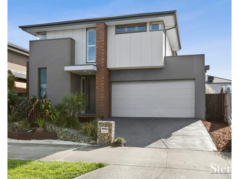 325 Saltwater Prom, Point Cook VIC 3030